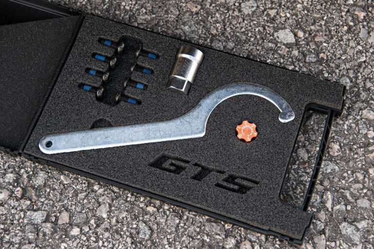 Adjuster Kit
