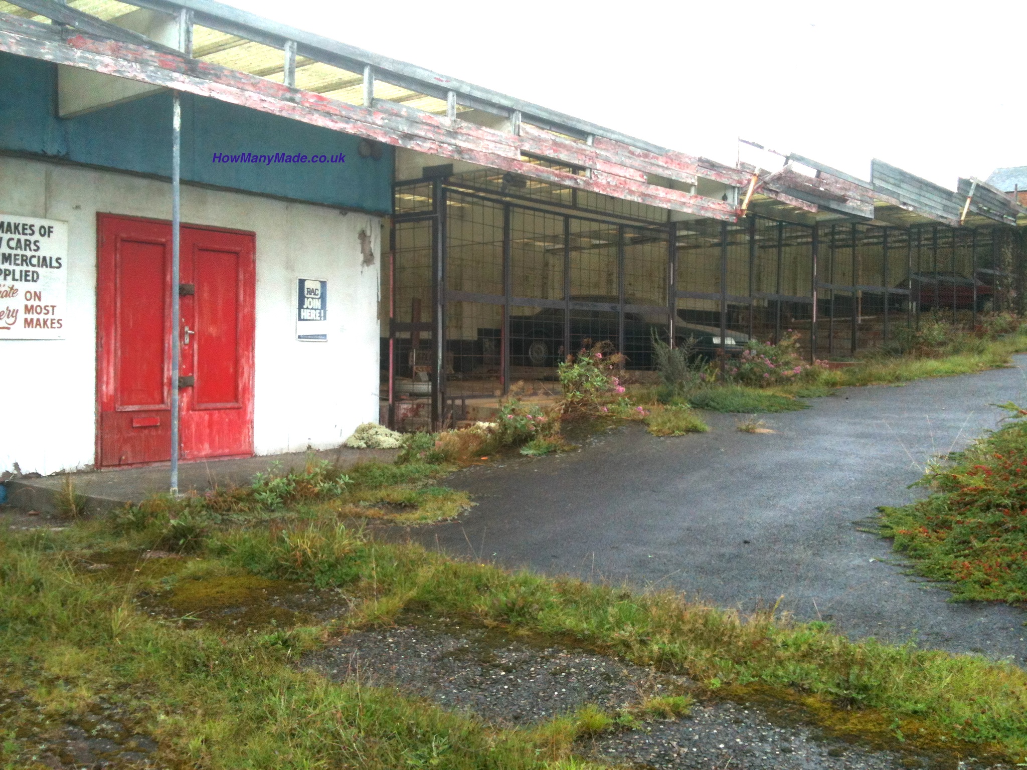 ©HowManyMade. Abandoned GarageIMG_5554 copy